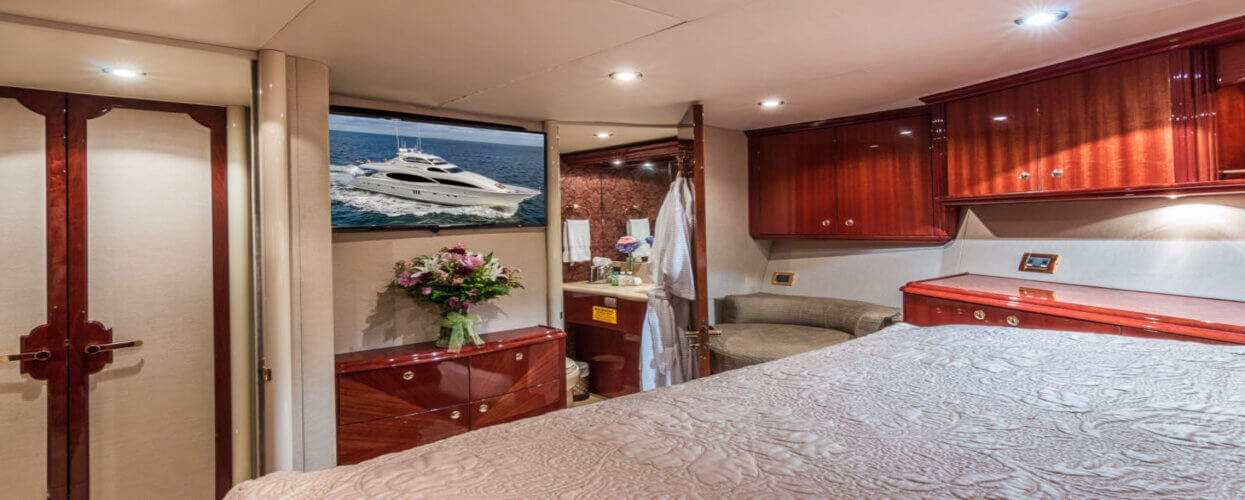 hamptons boat slides