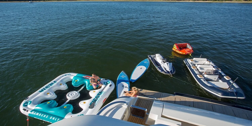 hamptons boat slides