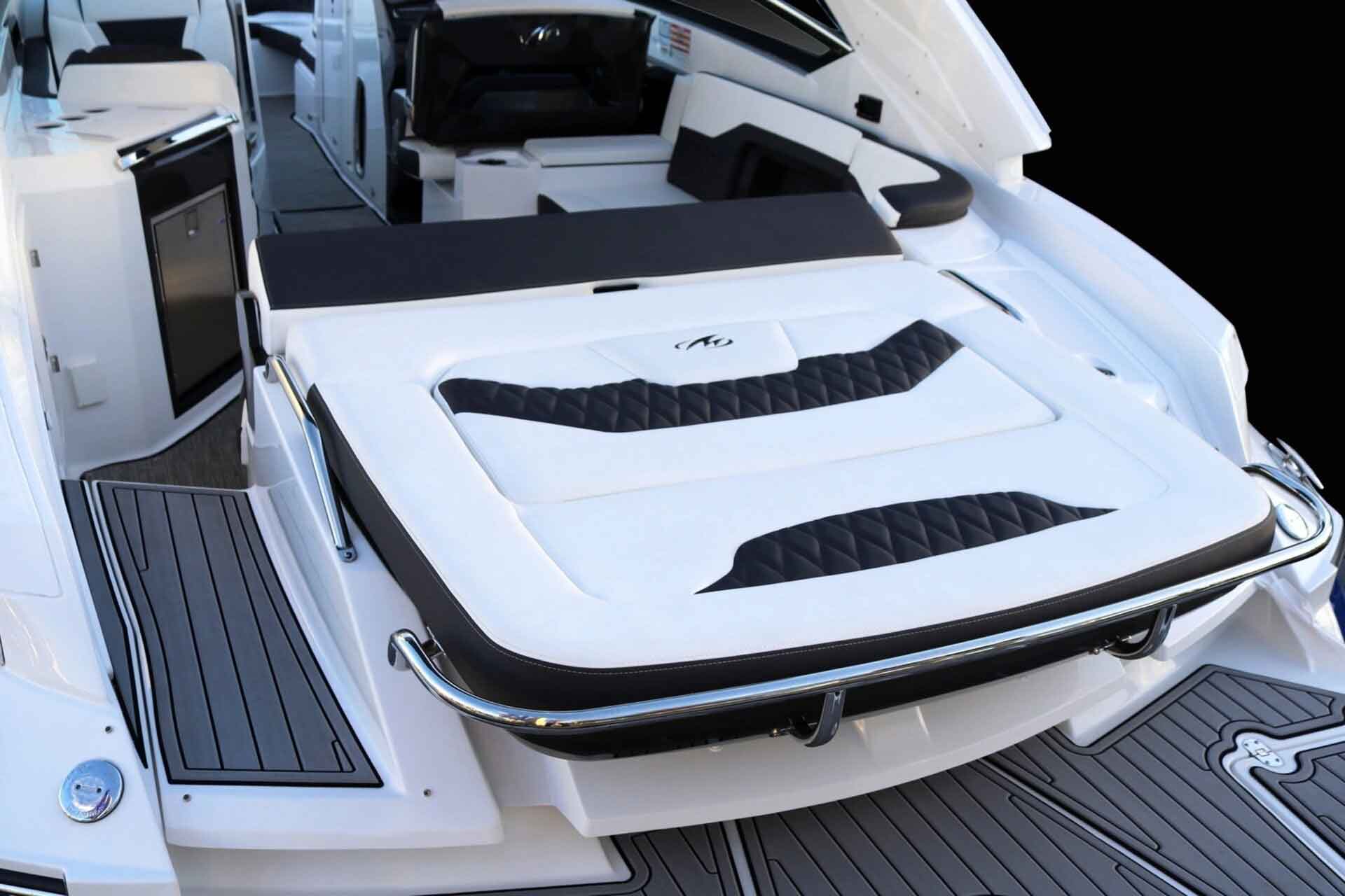 hamptons boat slides