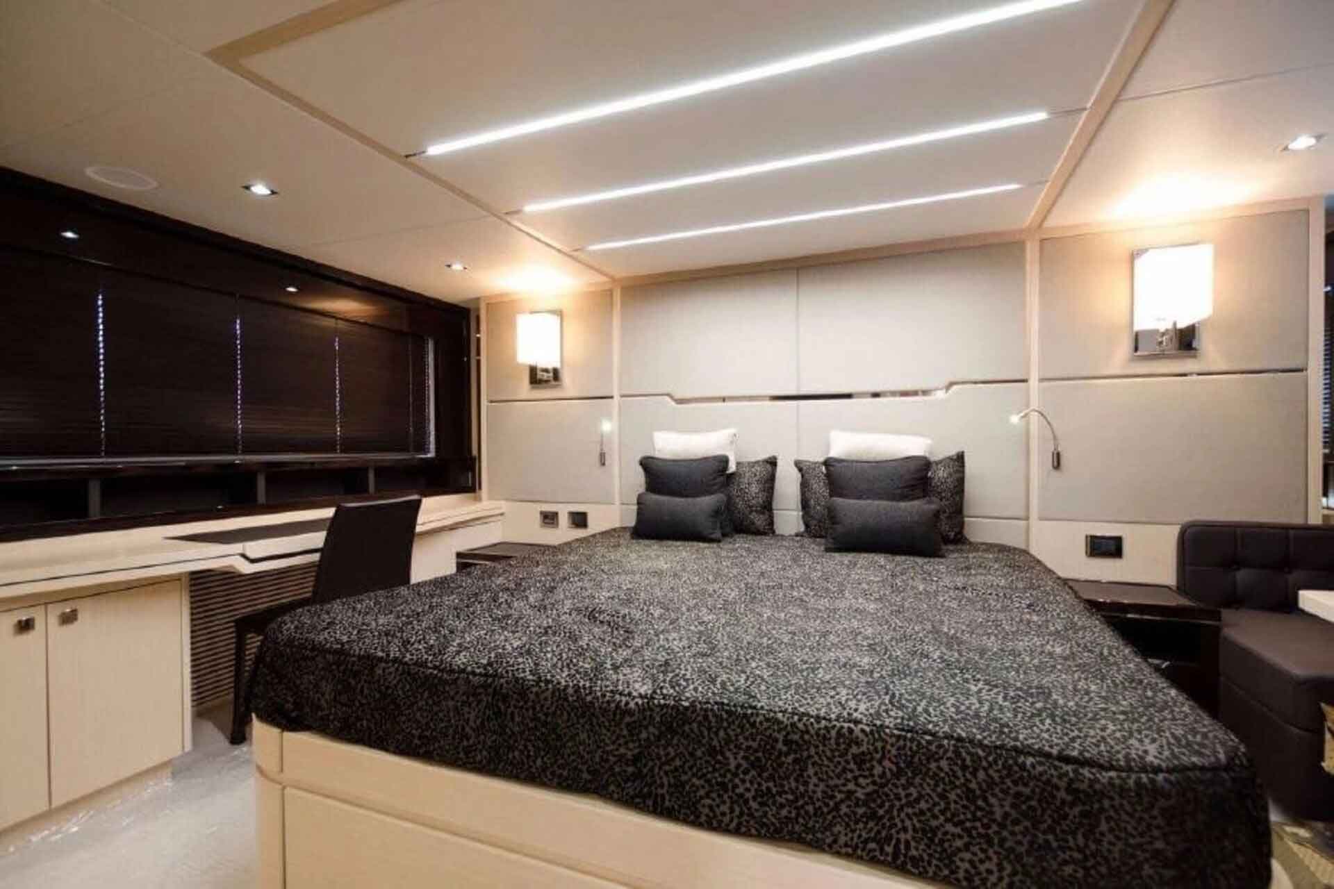 hamptons boat slides