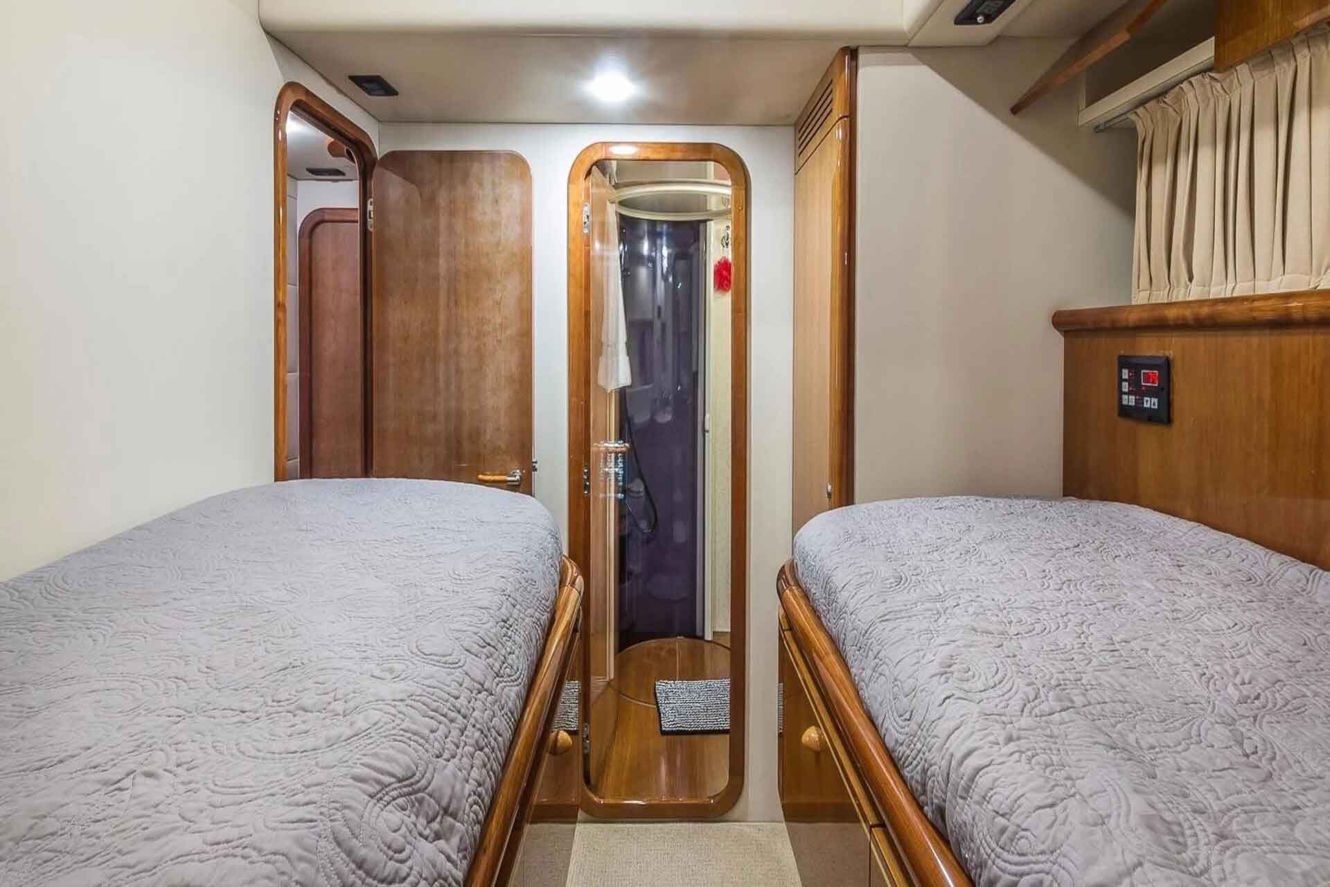 hamptons boat slides