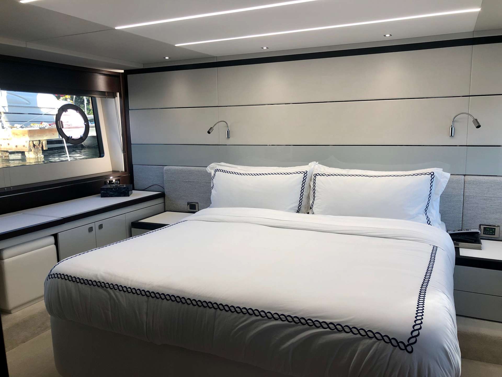 hamptons boat slides