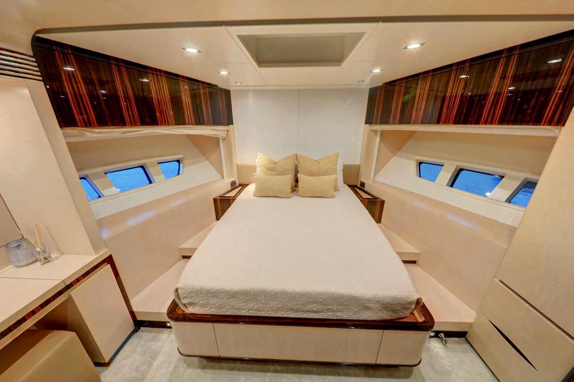 hamptons boat slides