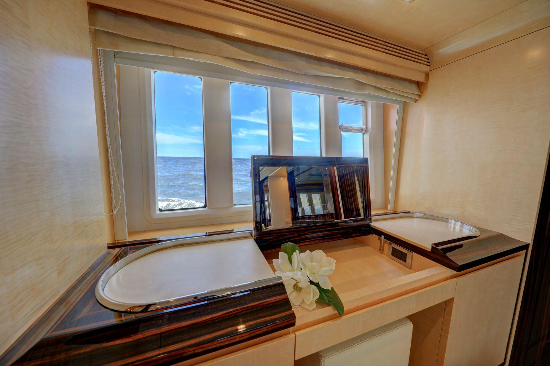 hamptons boat slides