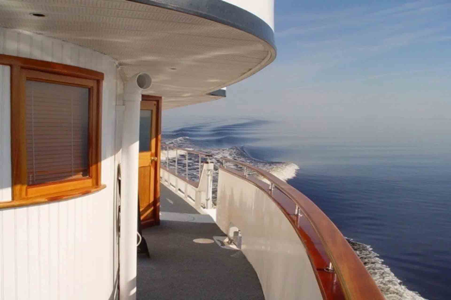 hamptons boat slides