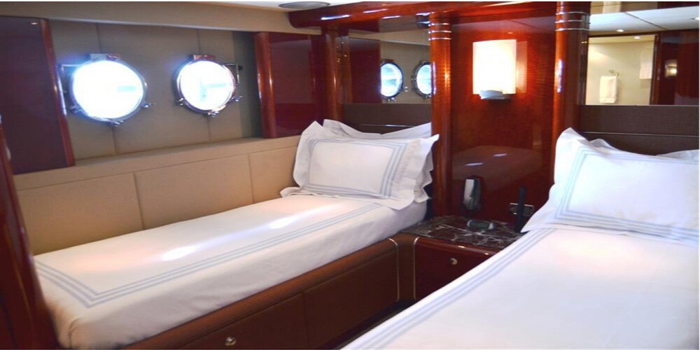 hamptons boat slides