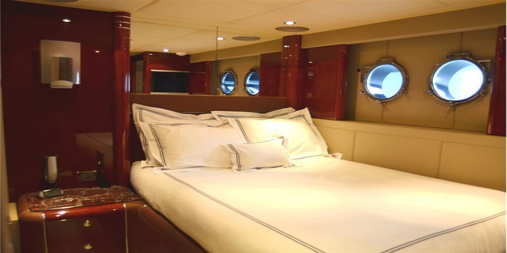 hamptons boat slides