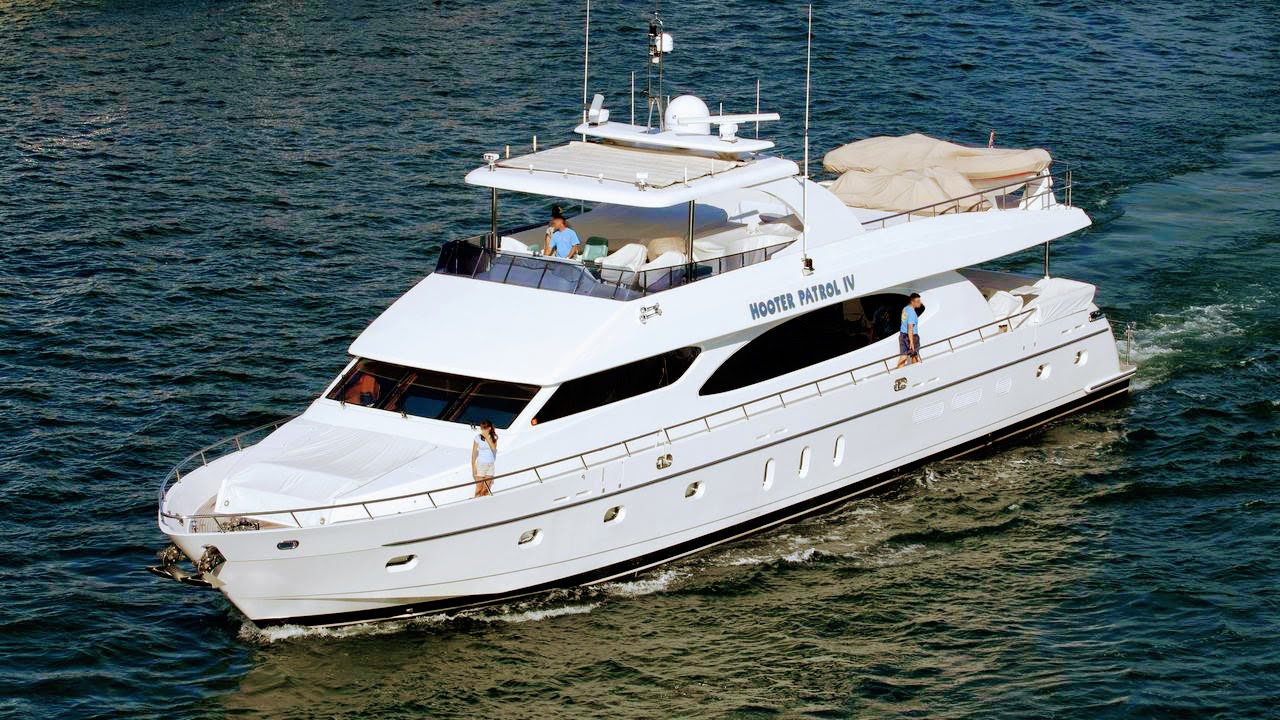 97-hargrave-hamptons-yacht-charter