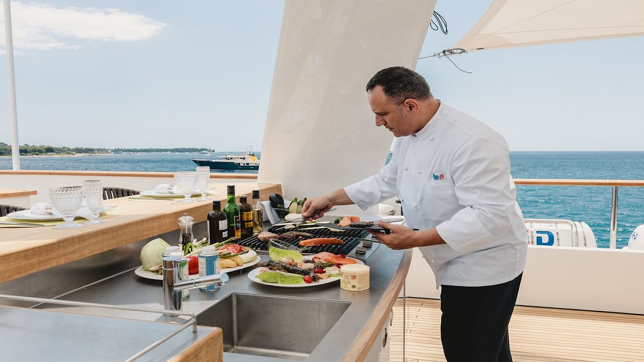 Hamptons Boat Rental Chef Hiring