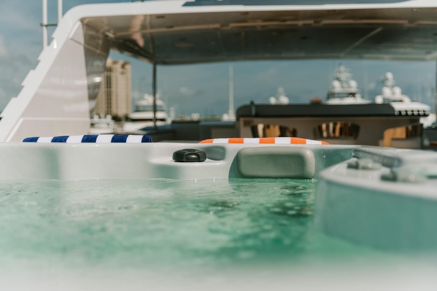 hamptons boat slides