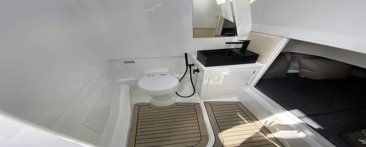hamptons boat slides