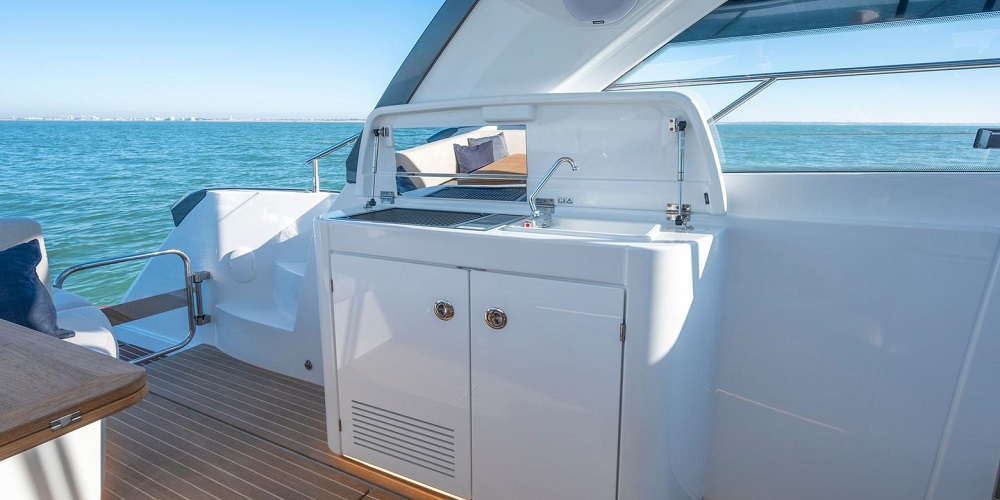 hamptons boat slides