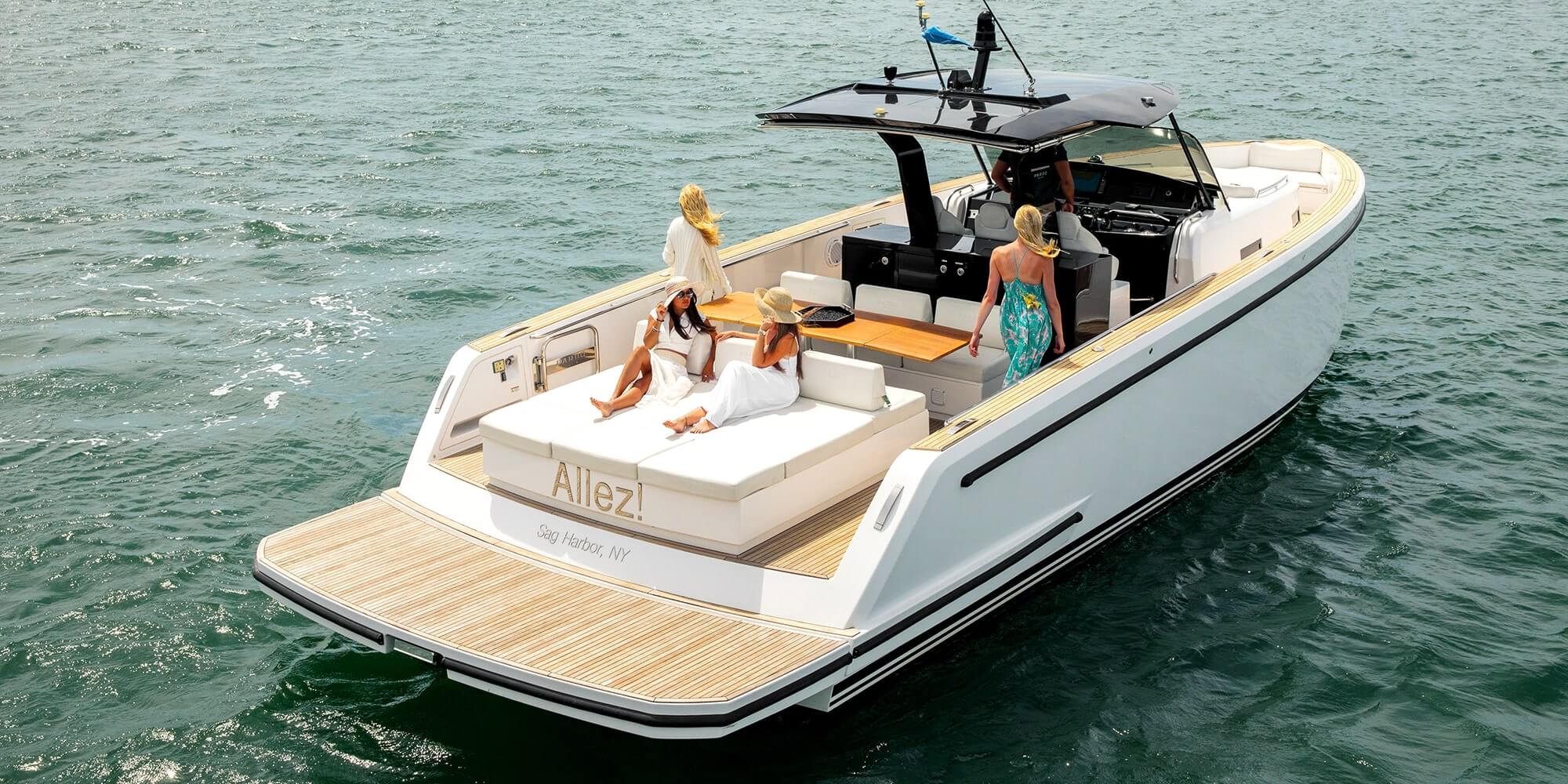 hamptons boat slides