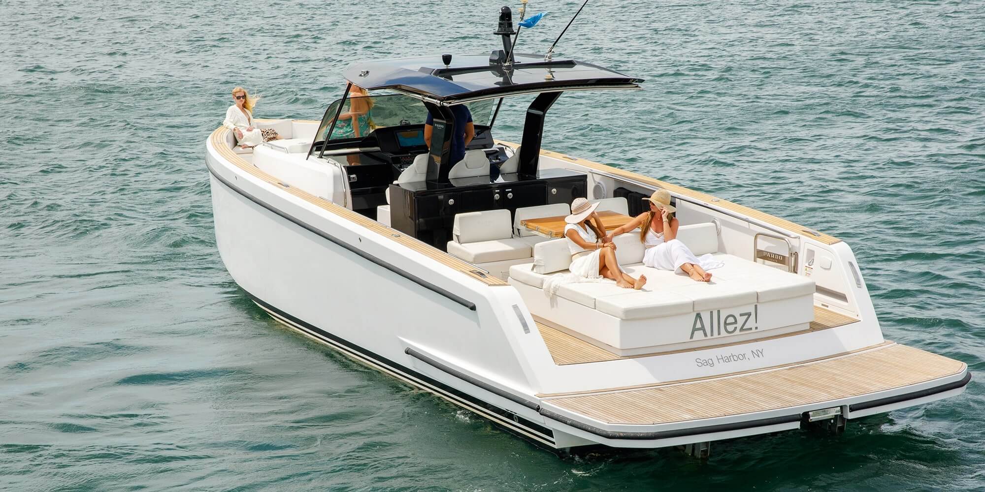hamptons boat slides