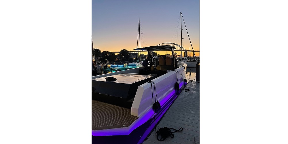 hamptons boat slides