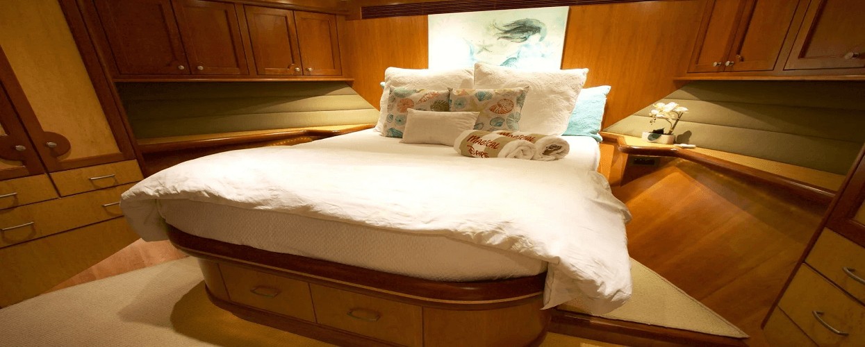 hamptons boat slides